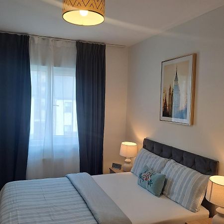 Cozy Bedroom In Lucan, ดับลิน ภายนอก รูปภาพ